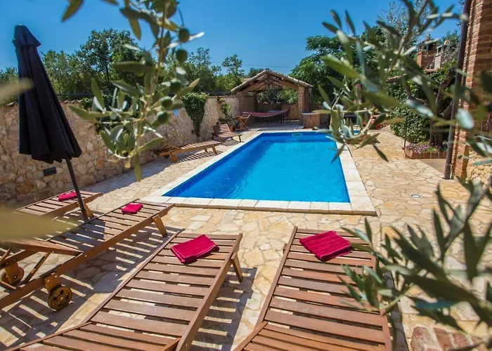 Family-friendly With Swimming Pool Nova Vas, - 14167 Apartment Poreč