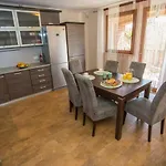 Apartman Family-friendly With Swimming Pool Nova Vas, - 14167 Porec