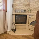 Family-friendly With Swimming Pool Nova Vas, - 14167 Porec