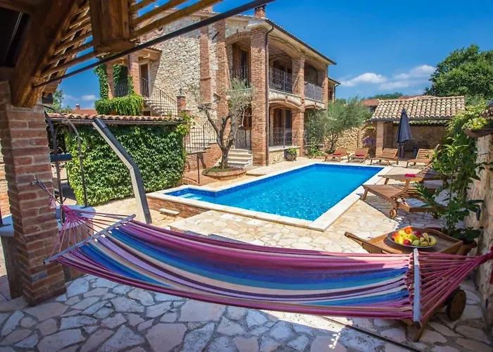 Family-friendly With Swimming Pool Nova Vas, - 14167 Пореч