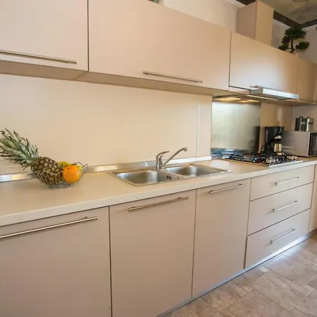 Apartment Family Friendly With A Swimming Pool Nova Vas, - 14167