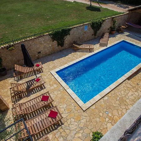 Apartment Family Friendly With A Swimming Pool Nova Vas, - 14167 Porec