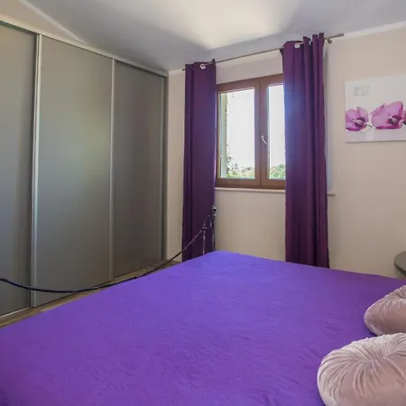 Family Friendly With A Swimming Pool Nova Vas, - 14167 Apartment Porec
